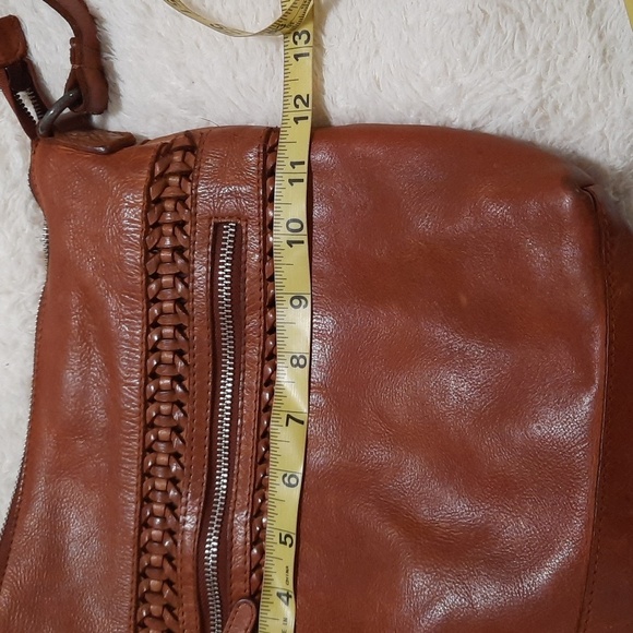 Vilenza Brown Leather Crossbody Bag - Picture 5 of 6